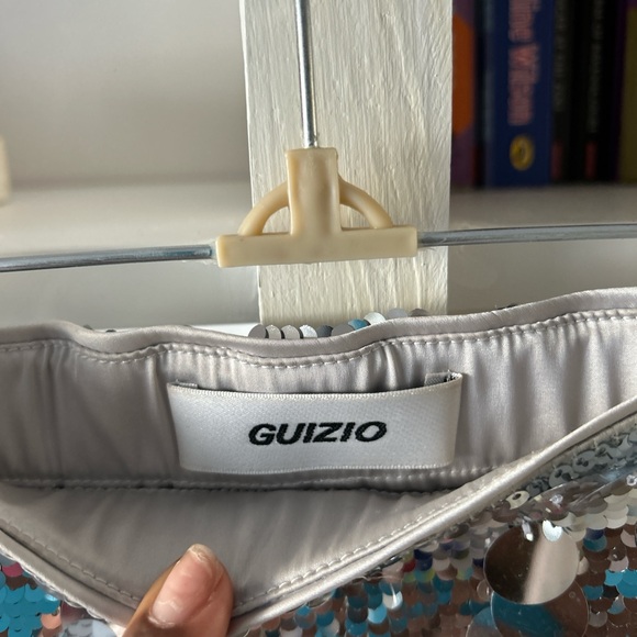 DANIELLE GUIZIO PAILLETTE SKIRT IN SILVER - Picture 2 of 3